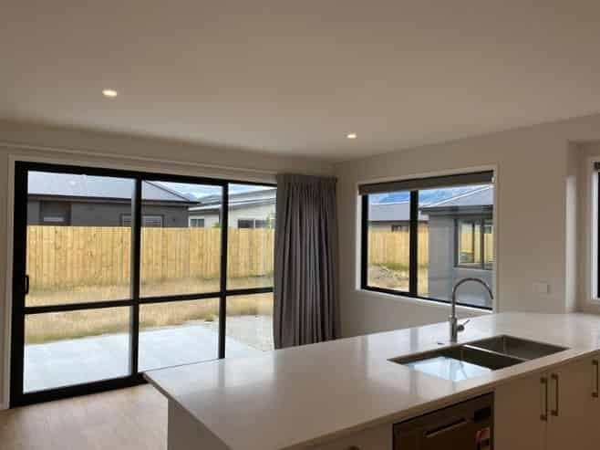 124 Burdon Loop , Lake Hawea