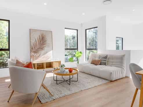 2/1082 River Road, Queenwood