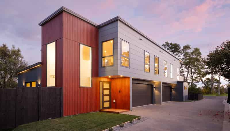 2/1082 River Road, Queenwood