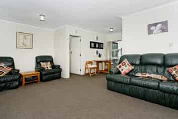 1/17 Woodward Rd, Mount Albert