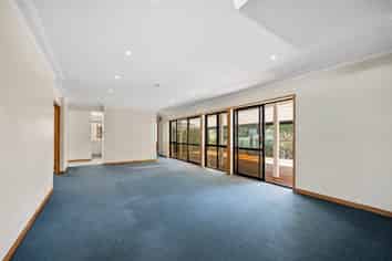 25 Queens Parade, Devonport