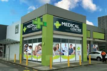 Medical space for lease - high profile, easy parking