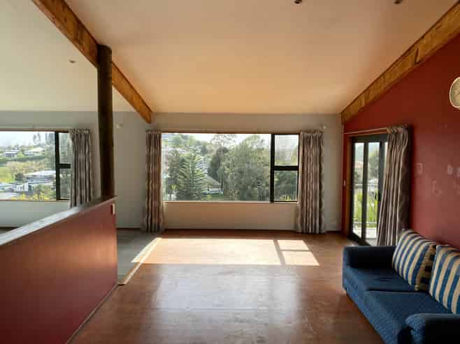 5 Aquavue Way, Bellevue