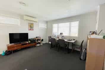 11a Belmont Tce, Milford