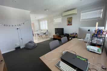 11a Belmont Tce, Milford