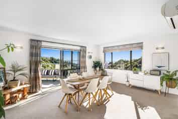 10 Cadiz Lane, Mount Pleasant