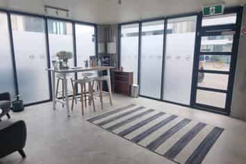 ALL YOU NEED - WAREHOUSE, OFFICE, SHOWROOM 