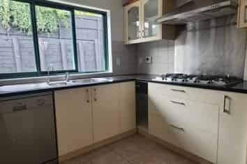 3 Boeing Place, Goodwood Heights