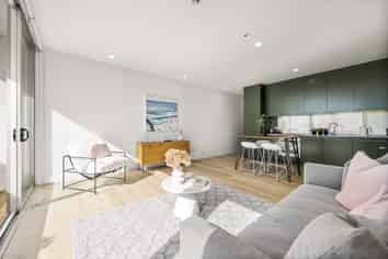 3A/2 Fisher-Point Drive, Freemans Bay