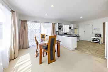 1/252 Great South Road, Manurewa