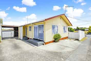 1/252 Great South Road, Manurewa