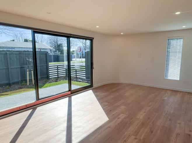 2/120 Edward Avenue, Edgeware