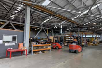 2 Adjoining Large Warehouse & yard in Brewtown Complex