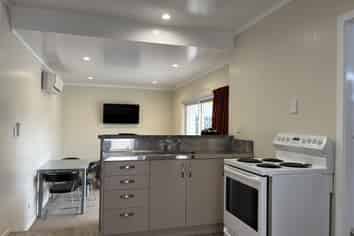 3/60 Main Road Makaraka , Gisborne