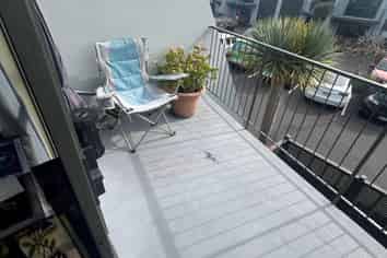 2/14 Airborne Road, Albany