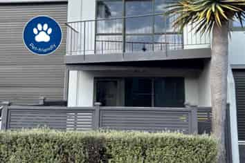 2/14 Airborne Road, Albany