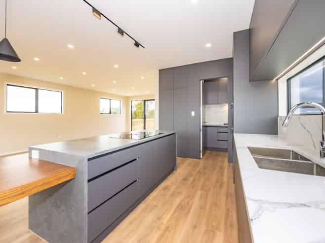 30 Awanui Road, Red Beach