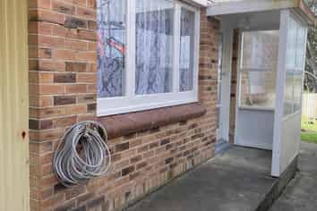 2/16 Beatty Street, Otahuhu