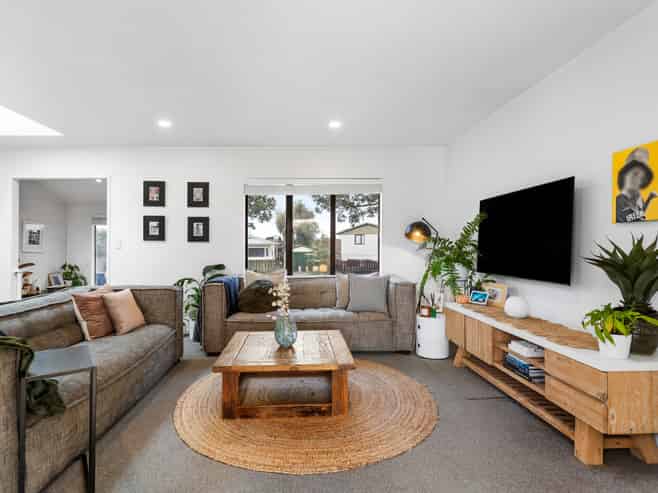 25 Sunningdale Street, Wattle Downs