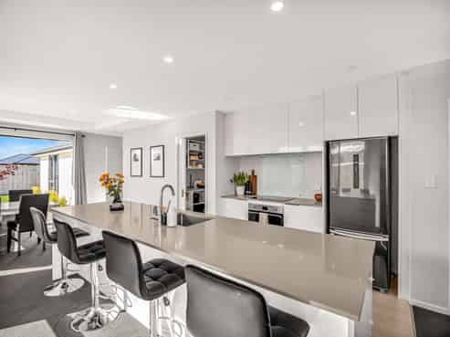 13 Nathaniel Archer Street, Woodend