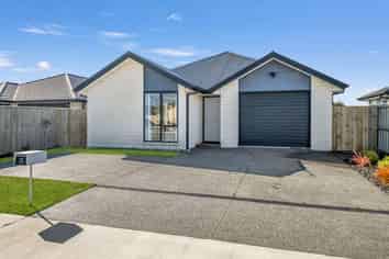 13 Nathaniel Archer Street, Ravenswood