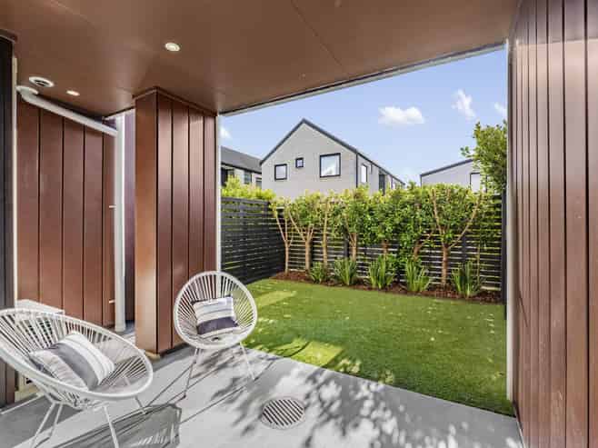 9/28 Nevill Road, Hobsonville
