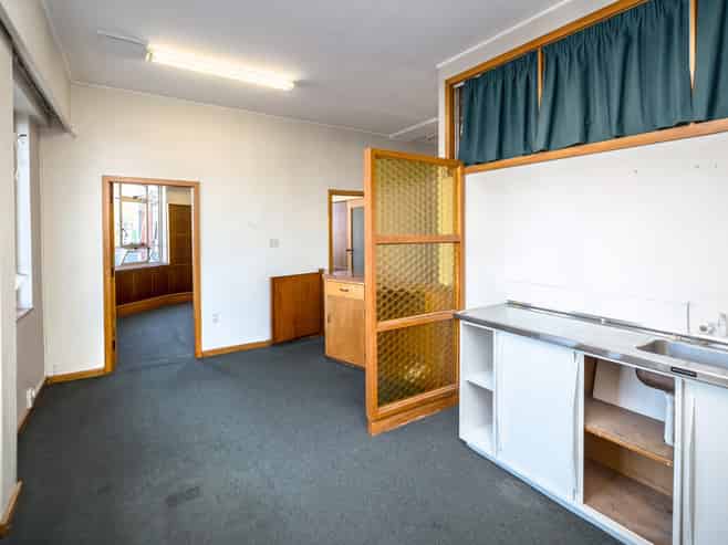 Small office suite with elevated views