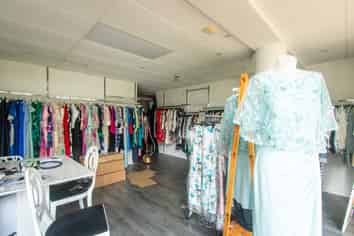 Pocket Rocket Retail in Albany
