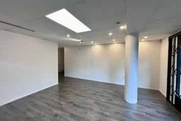 Pocket Rocket Retail in Albany