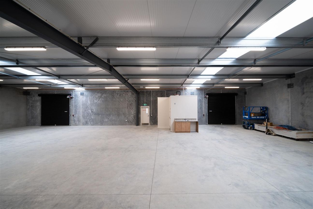 Brand New High-Spec Industrial Units - Vista 6