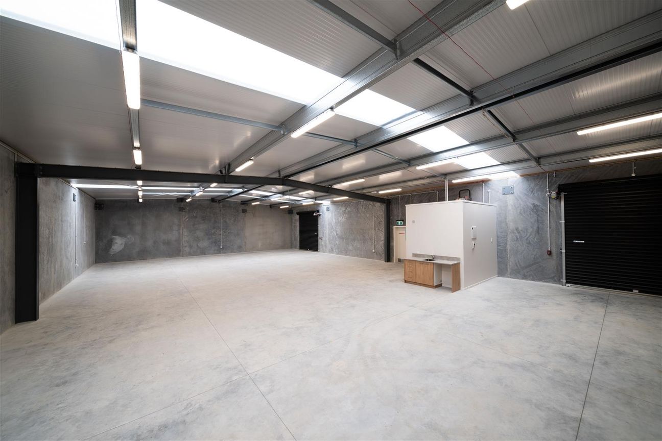 Brand New High-Spec Industrial Units - Altro