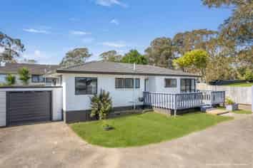 1/18 Frobisher Way, Clendon Park