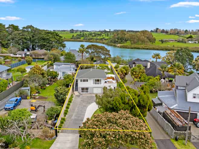 196 Oakland Road, Karaka