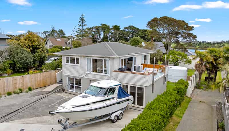 196 Oakland Road, Karaka