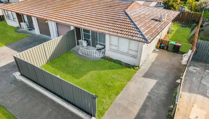 2/93 Riverbend Road, Onekawa