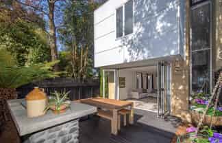 268e Fitzgerald Avenue, Christchurch Central