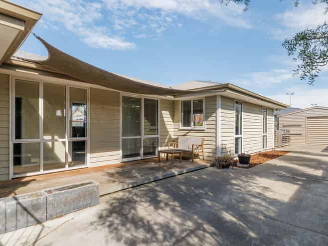 248 Breezes Road, Aranui