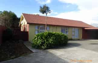 2/8 Stanmore Road, Linwood