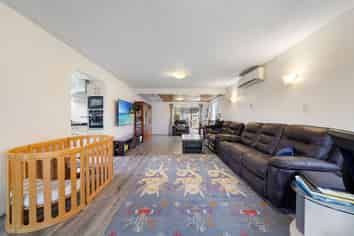 2 McAlister Place, Mount Roskill