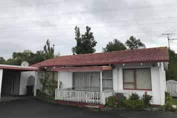 2/64 Haycock Ave, Mount Roskill