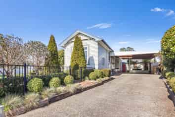 22 Queen Street, Westport