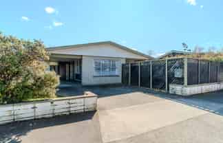 59 Palmer Crescent, Silverstream