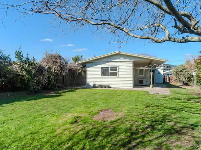 59 Palmer Crescent, Silverstream