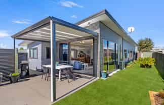 19A Kawaha Point Road, Fairy Springs