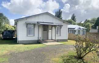 8 Christian Street , Dannevirke
