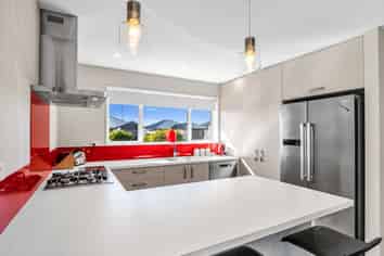 37 Waituna Street, Pegasus