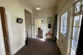 22 Acorn Street, Epsom
