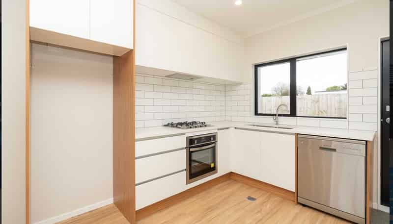 1/142 Rifle Range Road, Dinsdale