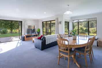 21 Serpentine River Road, Hope