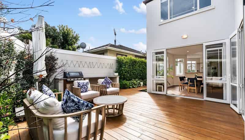  1/6 Campbell Road, Takapuna